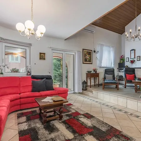 Vallis Aurea For Max 10 Persons With Pool Porec Villa *