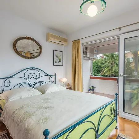 Vallis Aurea For Max 10 Persons With Pool Porec Villa Kukci