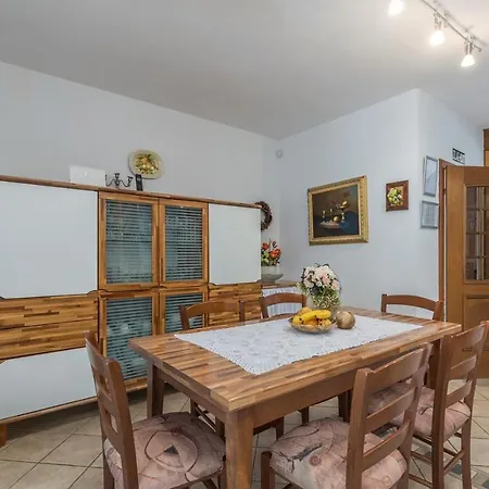Vallis Aurea For Max 10 Persons With Pool Porec * Kukci